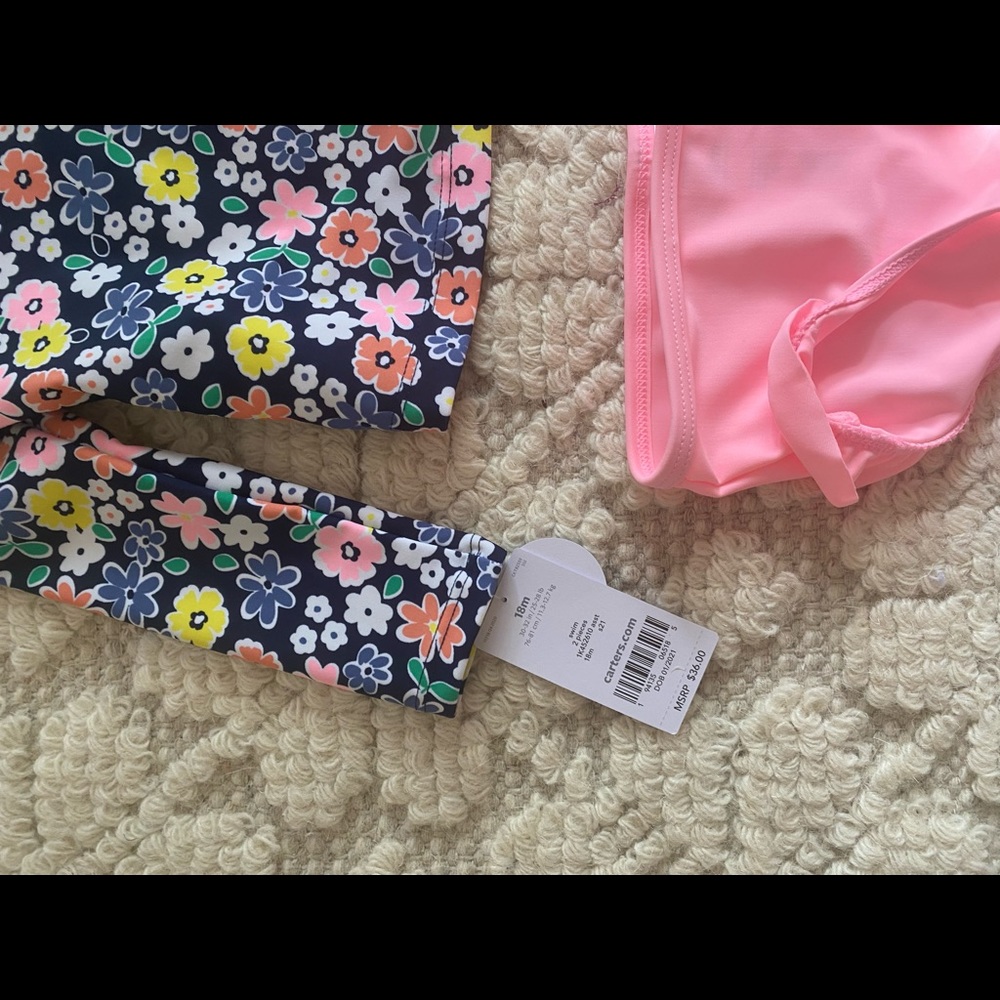 Carter’s Rashguard Set 18m - Picture 3 of 3